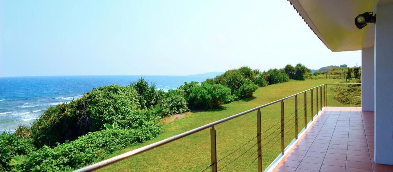 فيلا Wisteria Ocean ناكيجين المظهر الخارجي الصورة